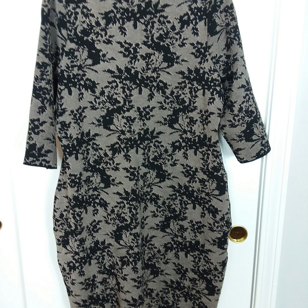 Sweater Dress - Picture 3 of 4